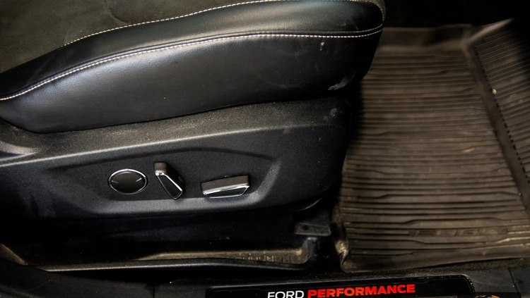 Ford EDGE cena 124900 przebieg: 65000, rok produkcji 2019 z Szczecin małe 667
